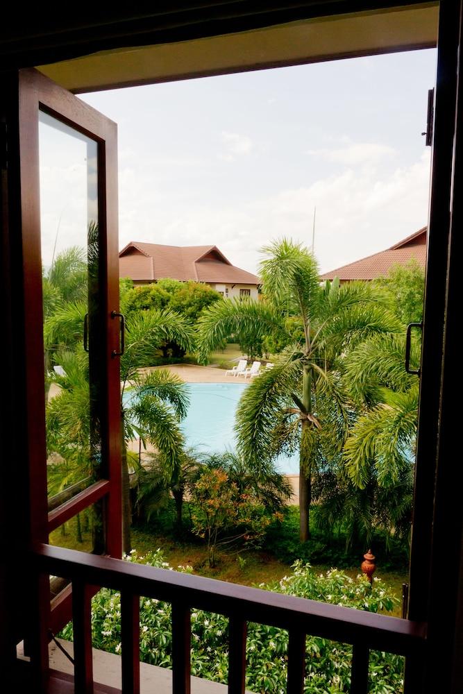 Teak Garden Resort, Chiang Rai Dış mekan fotoğraf